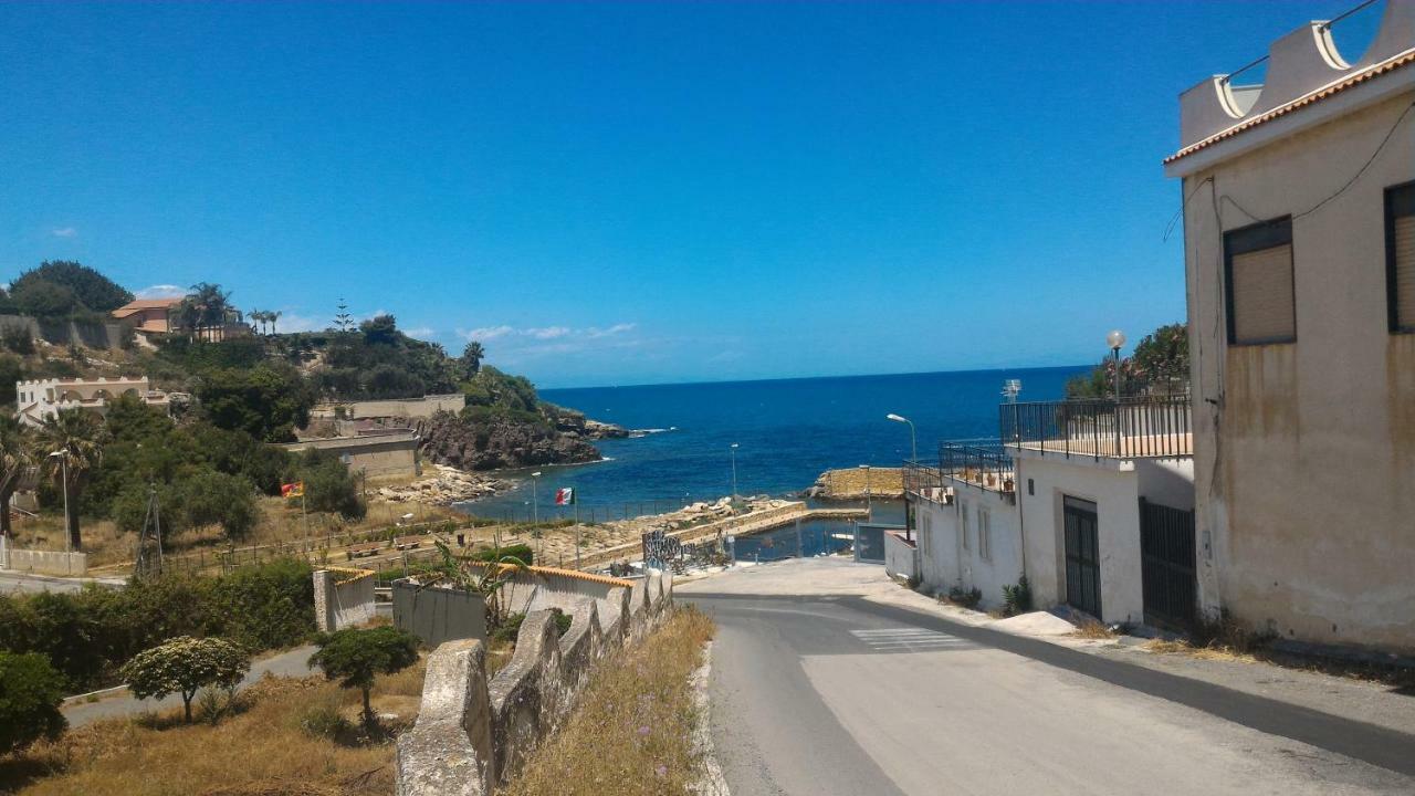 Villetta Sul Mare In Residence Brucoli Exteriör bild